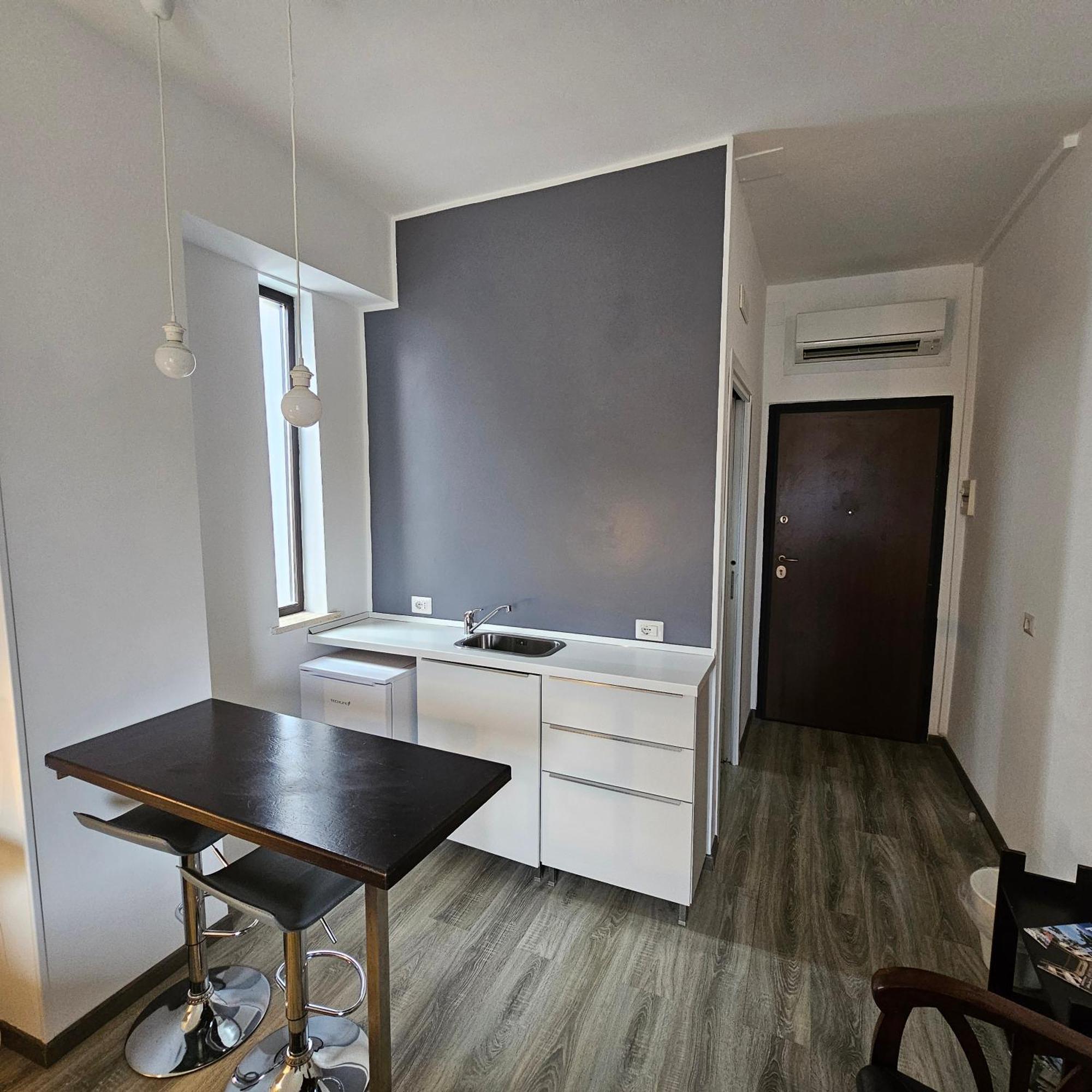 פוטנצה Room & Parking In Centro Citta Con Parcheggio Privato E Wifi מראה חיצוני תמונה