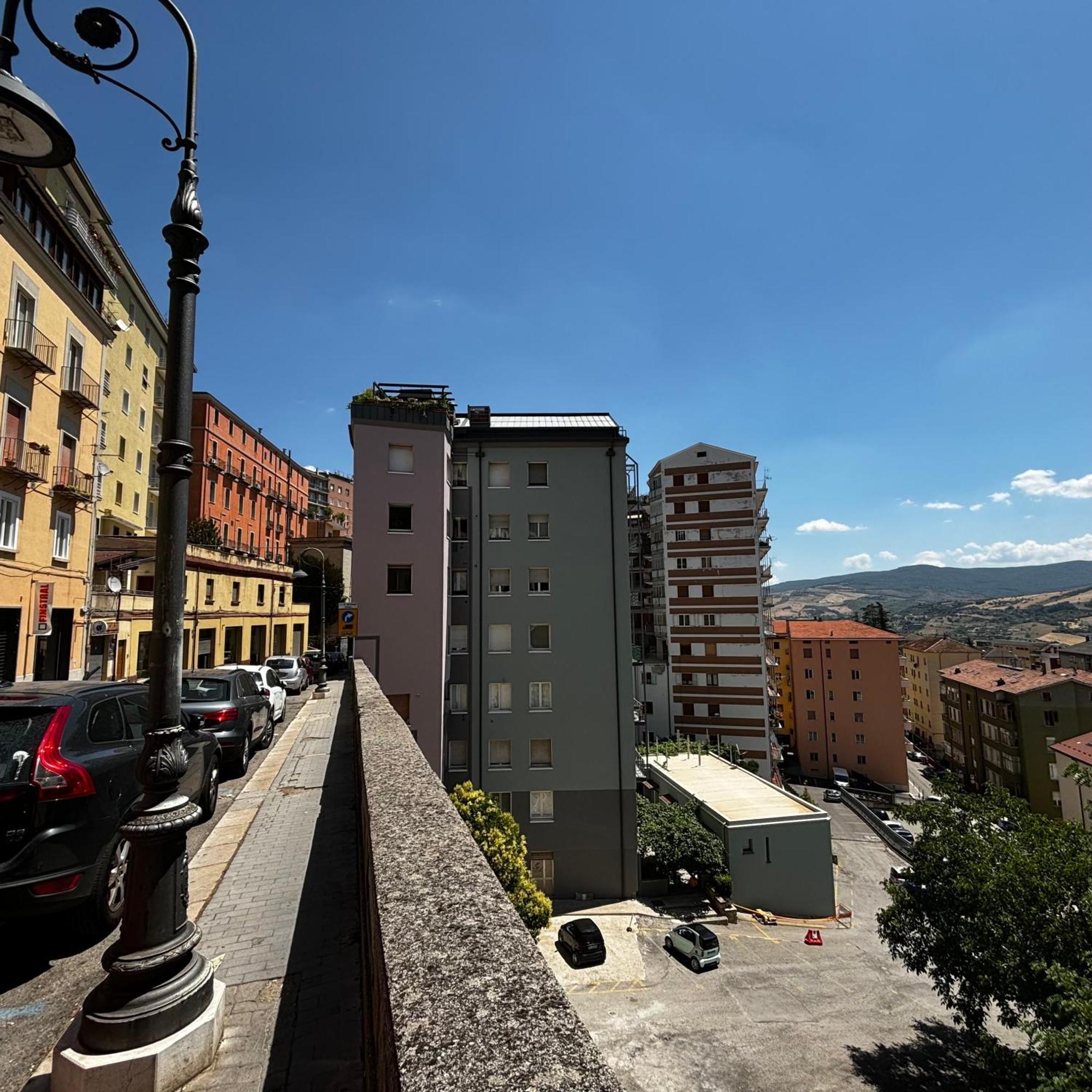 פוטנצה Room & Parking In Centro Citta Con Parcheggio Privato E Wifi מראה חיצוני תמונה