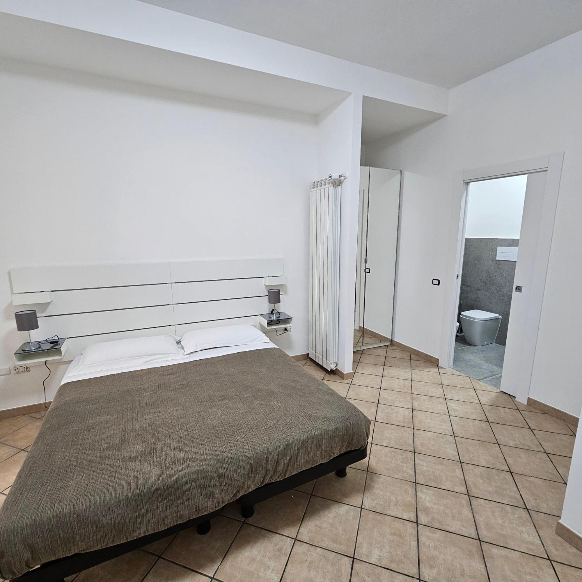 פוטנצה Room & Parking In Centro Citta Con Parcheggio Privato E Wifi חדר תמונה