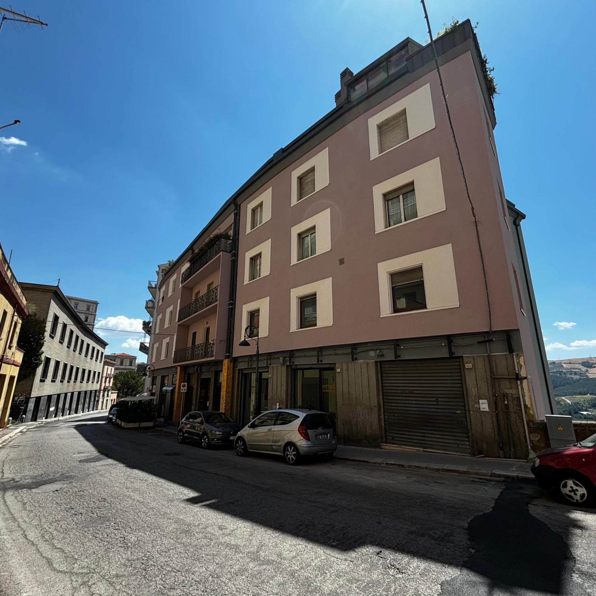 פוטנצה Room & Parking In Centro Citta Con Parcheggio Privato E Wifi מראה חיצוני תמונה