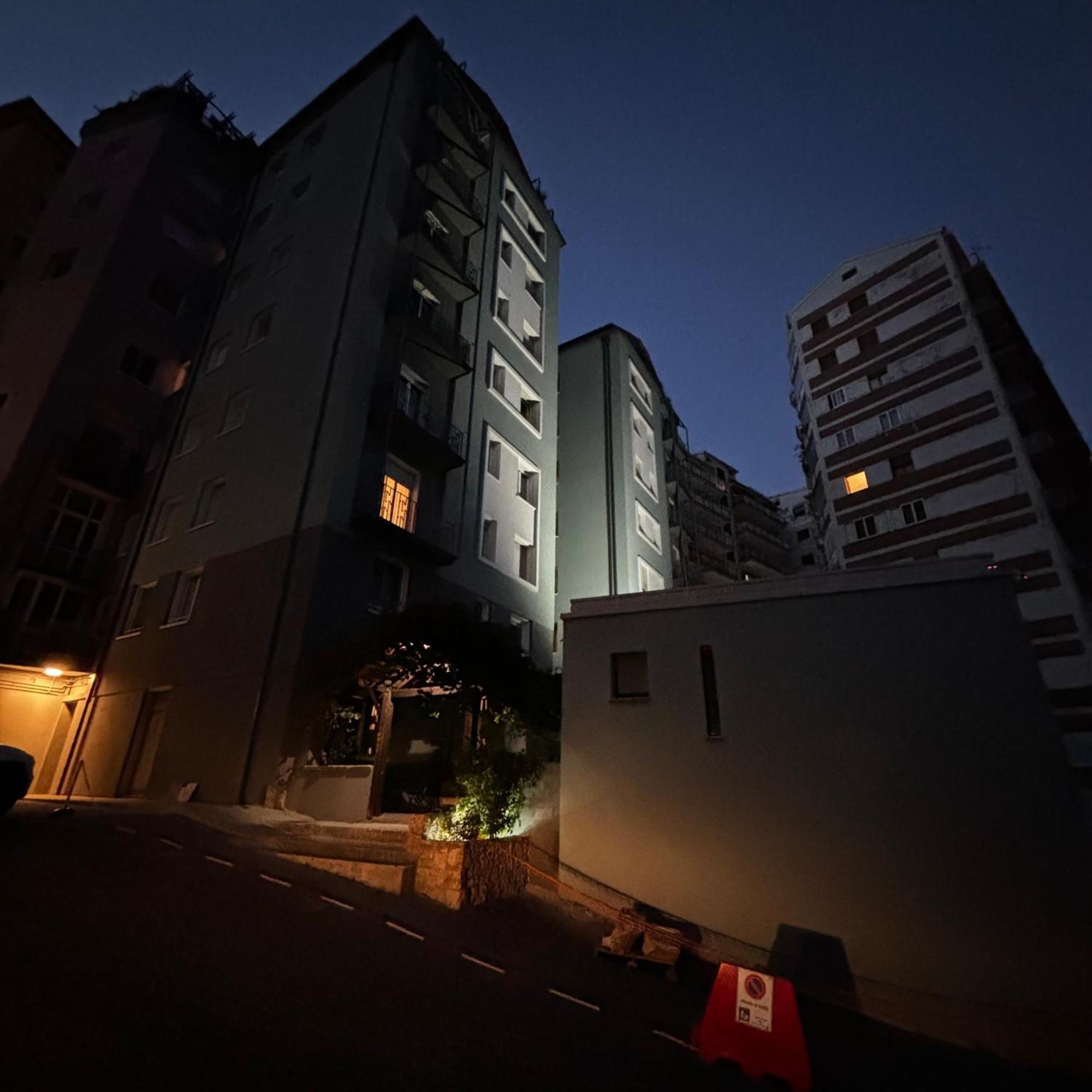 פוטנצה Room & Parking In Centro Citta Con Parcheggio Privato E Wifi מראה חיצוני תמונה